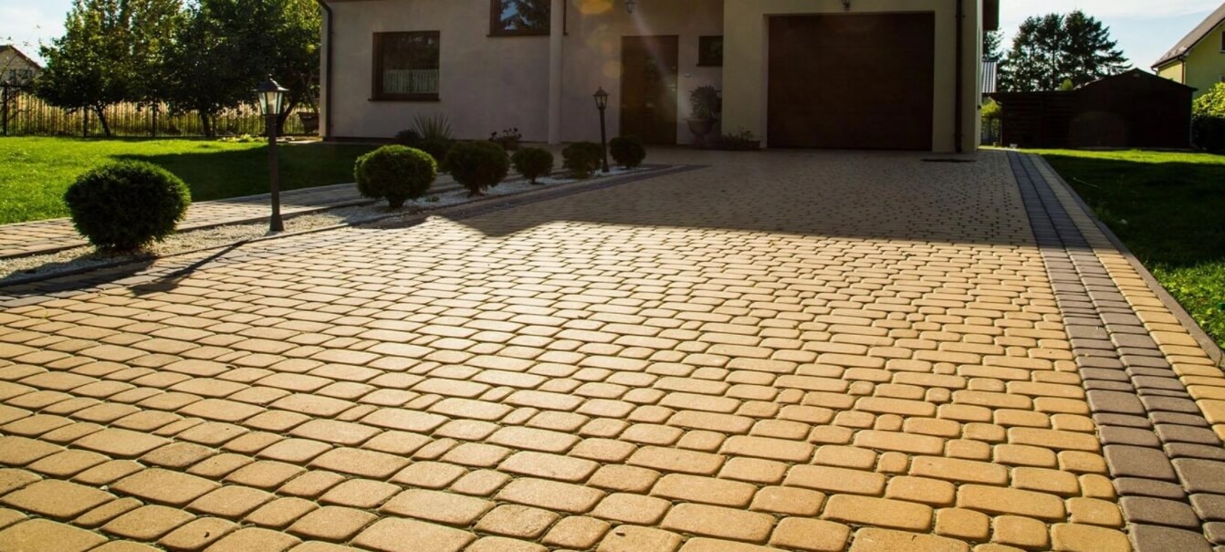 Тротуарная плитка в Минске: Современные тенденции и качество от Фабрики-плитки